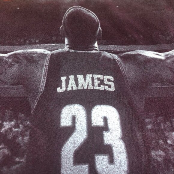 VTG LeBron James Cleveland Cavaliers Rookie Maroon Red Size Large T-Shirt 2016 - Picture 6 of 13